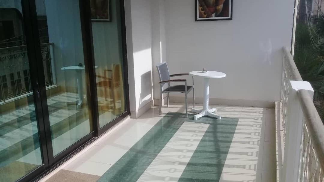 Residence Les Calanques Dakar Zewnętrze zdjęcie